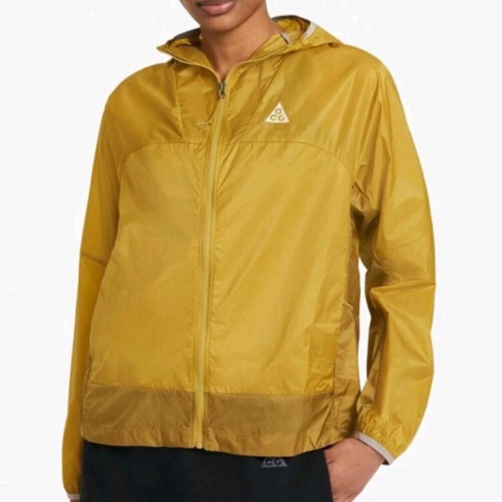 Nike ACG Women’s Jacket Cinder Cone Windbreaker “Peat Moss” sz small DB1150-386